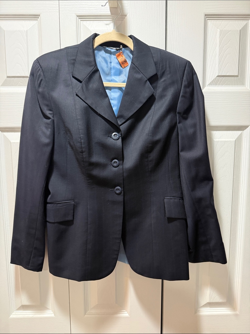 Classic Black Women's Tailored Blazer